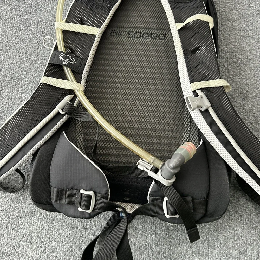 Osprey‎ Syncro 10 Hydration Backpack 10L Black Mens Medium Raincover Hiking